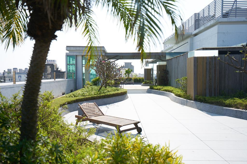Taipung Suites Tainan Exteriör bild